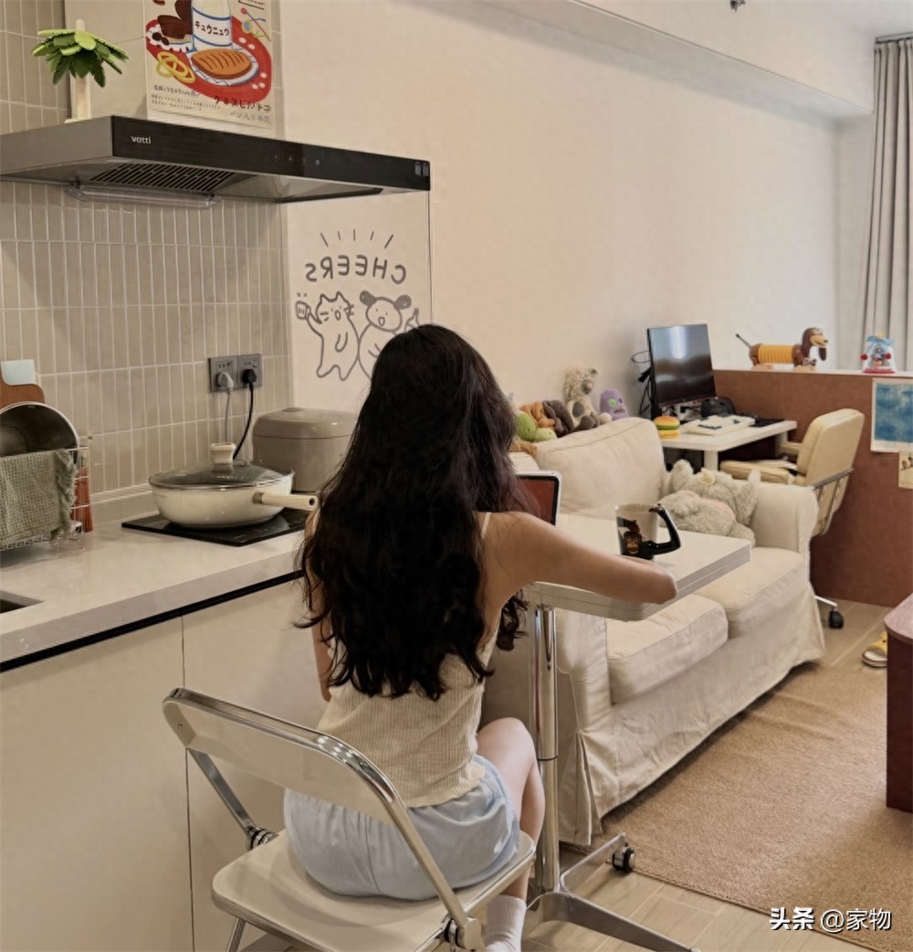 Căn hộ độc thân giờ dần mất sức hút: 6 lý do sống lâu mới thấm - Ảnh 1. Căn hộ độc thân giờ dần mất sức hút: 6 lý do sống lâu mới thấm - Ảnh 1.