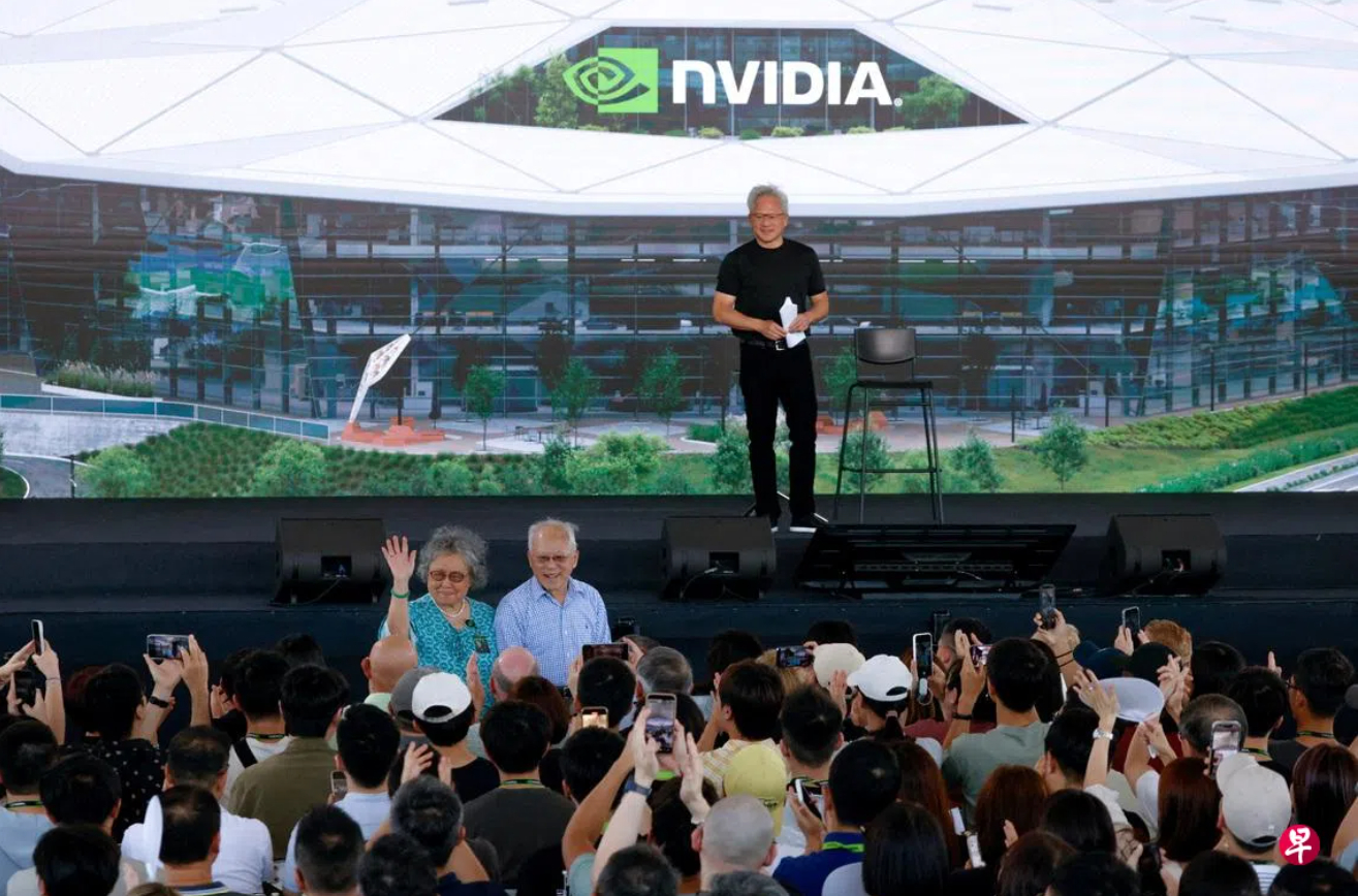 CEO nvida Jensen Huang chia sẻ về &aacute;p lực từ cha mẹ ch&acirc;u &Aacute; v&agrave; th&agrave;nh c&ocirc;ng vượt bậc - Ảnh 2.