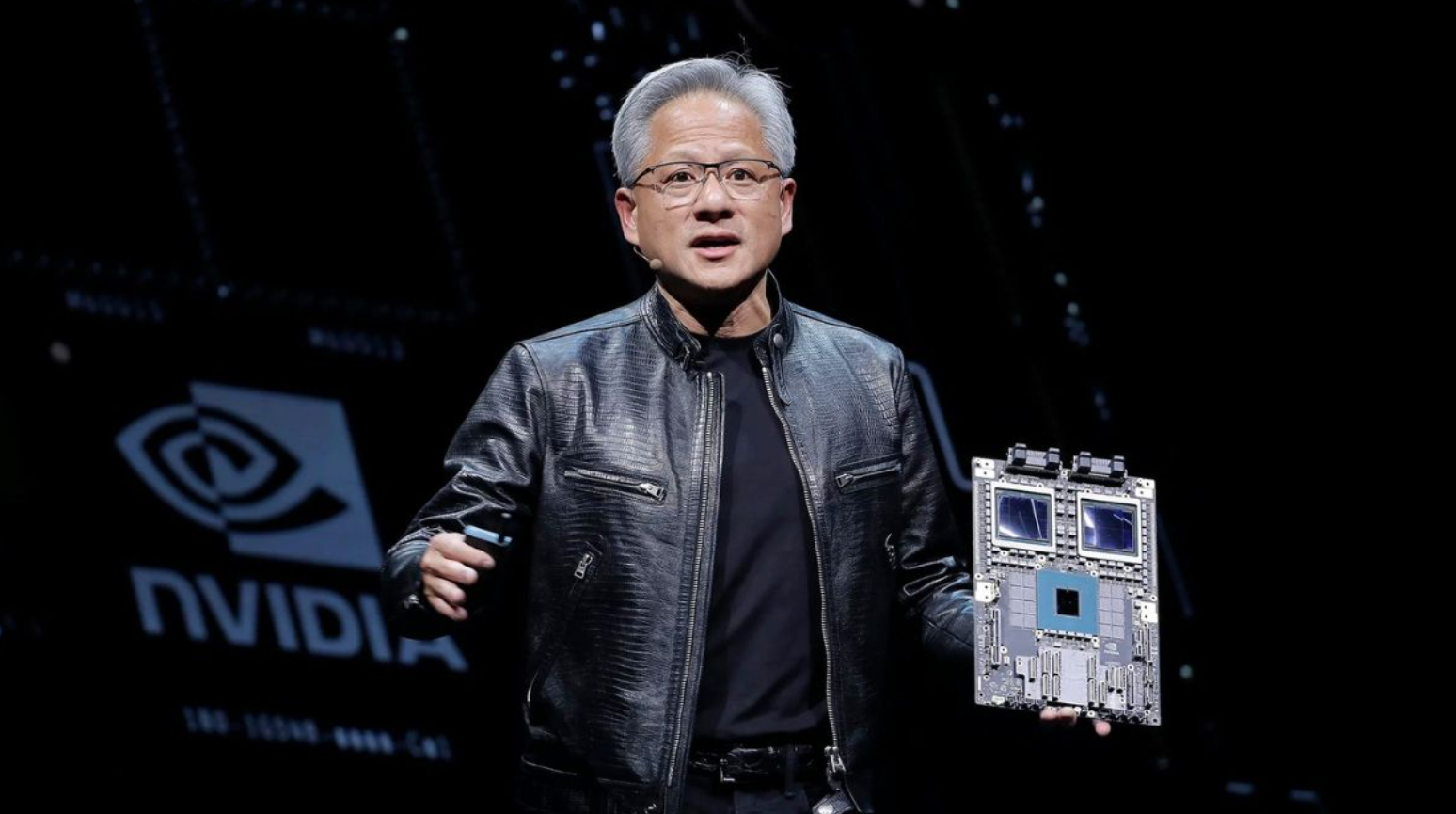 CEO nvida Jensen Huang chia sẻ về &aacute;p lực từ cha mẹ ch&acirc;u &Aacute; v&agrave; th&agrave;nh c&ocirc;ng vượt bậc - Ảnh 1.