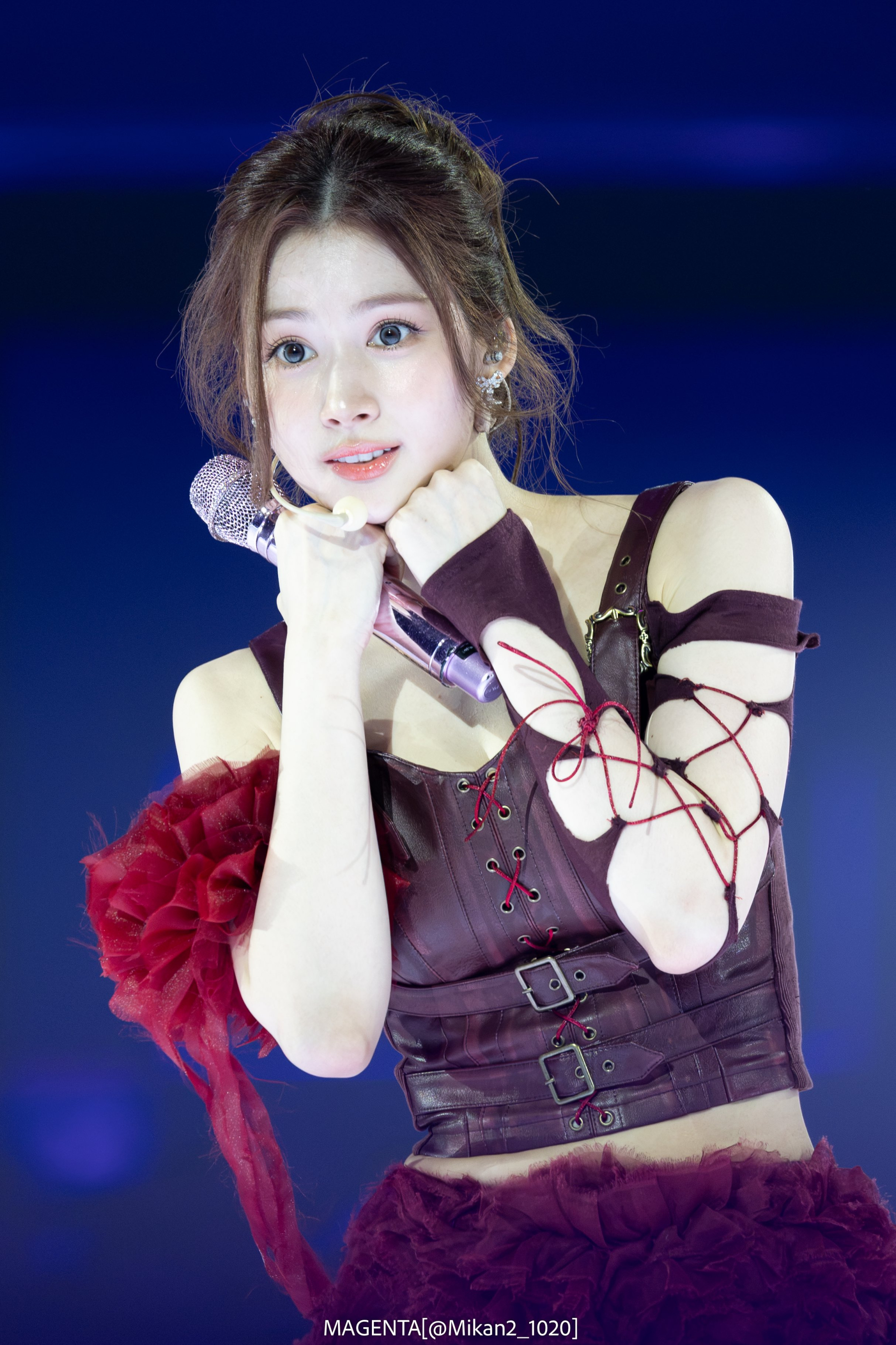 Nhan sắc vạn người m&ecirc; của Sana TWICE tại Tuần lễ thời trang Milan chinh phục mọi &aacute;nh nh&igrave;n - Ảnh 10.