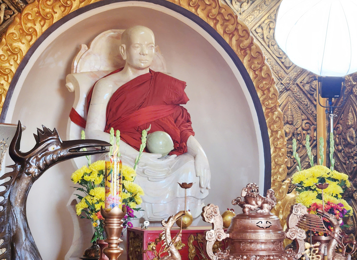 Thưởng thức b&aacute;nh canh dừa s&aacute;p độc đ&aacute;o tại Bảo t&agrave;ng dừa s&aacute;p Tr&agrave; Vinh - Ảnh 8.