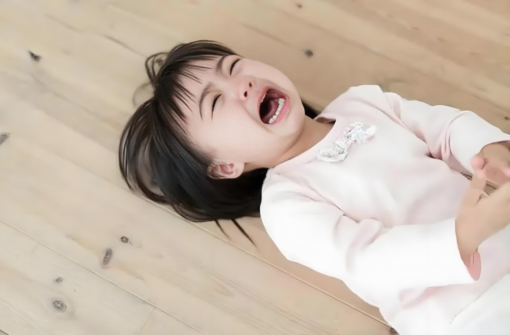Vì sao trẻ dễ nổi cáu với người thân khi lớn lên? - Ảnh 2. Vì sao trẻ dễ nổi cáu với người thân khi lớn lên? - Ảnh 2.