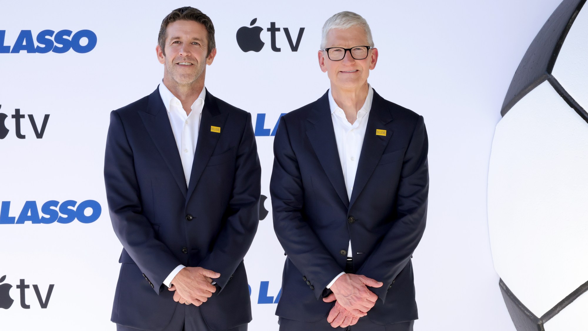 CEO Apple John Ternus và hành trình thành công ấn tượng từ kỹ sư đến lãnh đạo - Ảnh 6. CEO Apple John Ternus và hành trình thành công ấn tượng từ kỹ sư đến lãnh đạo - Ảnh 6.