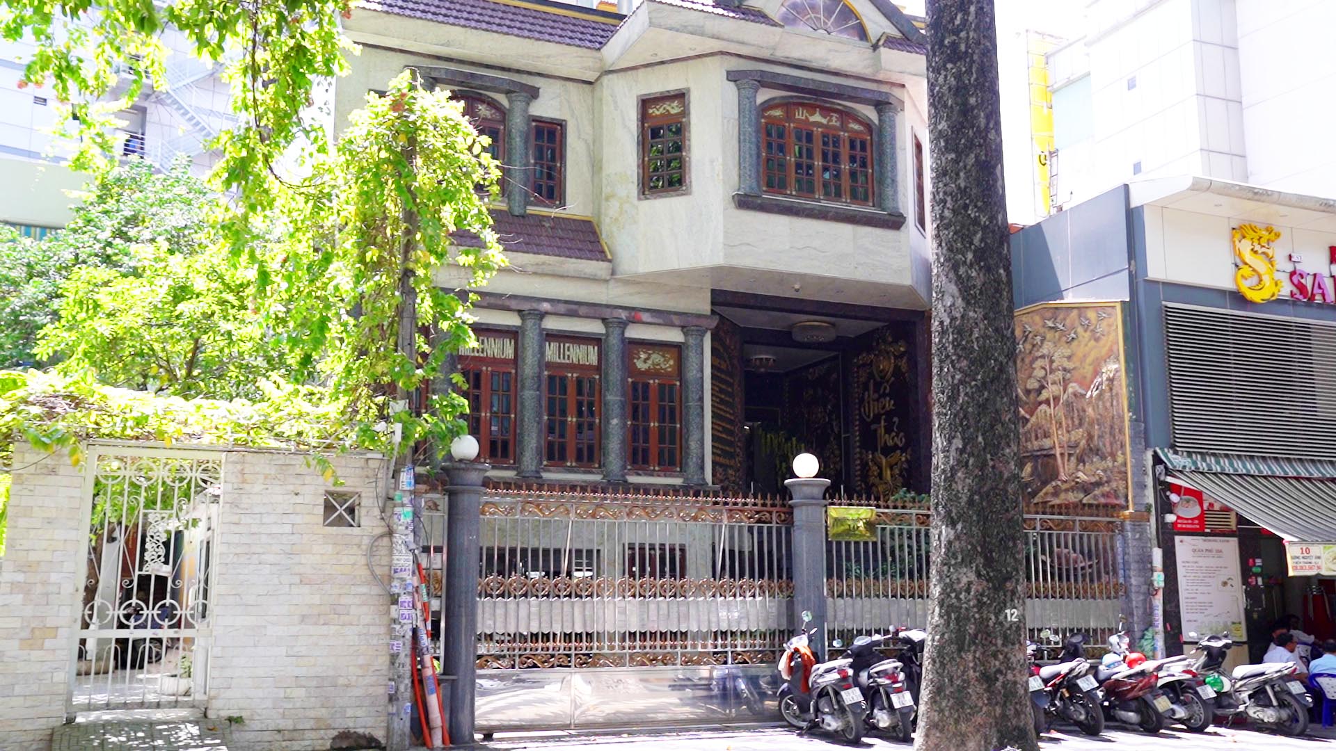 Khám phá căn nhà kỳ lạ của Ngọc Sơn và những điều thú vị Bên trong - Ảnh 2. Khám phá căn nhà kỳ lạ của Ngọc Sơn và những điều thú vị Bên trong - Ảnh 2.
