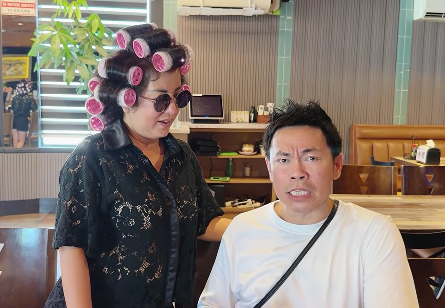 Nữ nghệ sĩ ở Mỹ: "C&oacute; người k&ecirc;u t&ocirc;i về Việt Nam đ&aacute;nh ghen gi&uacute;p" - Ảnh 1.