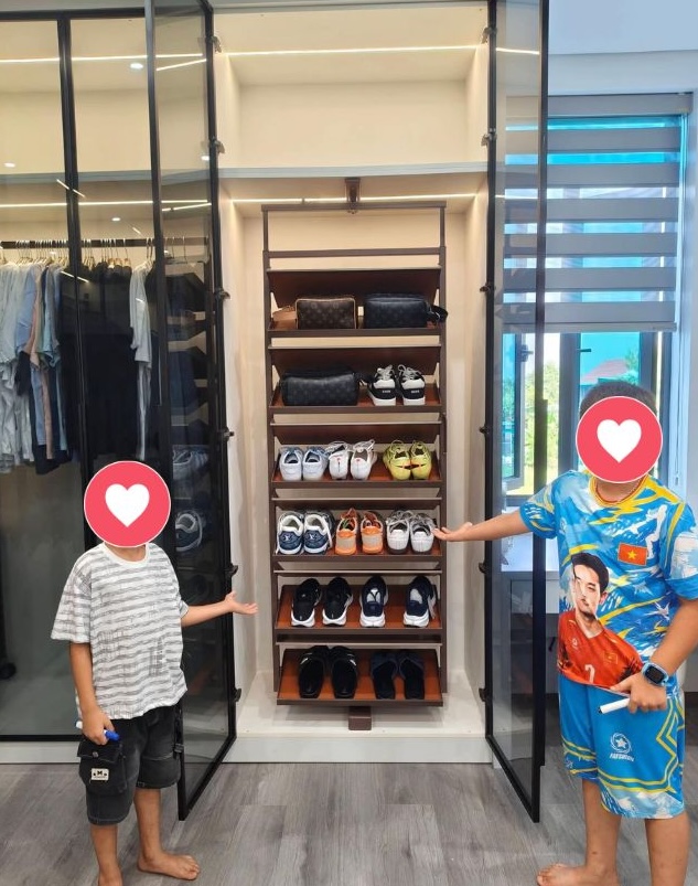 Ph&ograve;ng ngủ hiện đại của Đ&igrave;nh Bắc ở qu&ecirc;: Kh&aacute;m ph&aacute; kh&ocirc;ng gian sống của Cầu thủ trẻ 2026 - Ảnh 4.