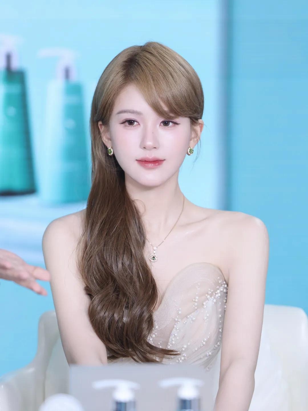 - Ảnh 3. - Ảnh 3.