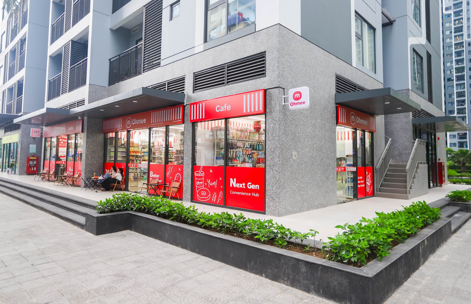N&oacute;ng: Chuỗi cửa h&agrave;ng tiện lợi 40.000 điểm b&aacute;n của Trung Quốc bất ngờ xuất hiện trong c&acirc;y xăng Petrolimex, Việt Nam l&agrave; nơi đầu ti&ecirc;n thử nghiệm - Ảnh 2.