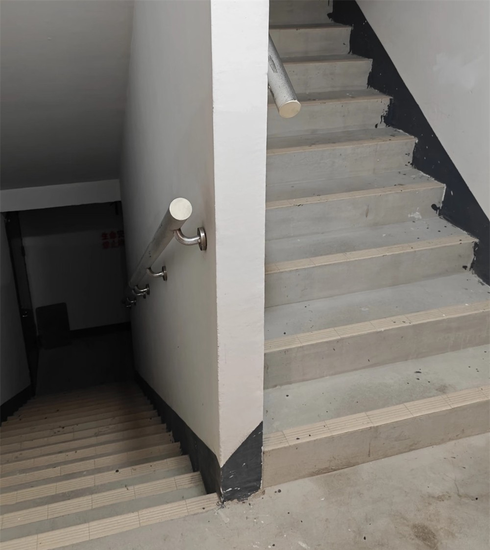 Quyết định chuyển từ tầng 20 xuống tầng 2 và những lợi ích không ngờ đến - Ảnh 2. Quyết định chuyển từ tầng 20 xuống tầng 2 và những lợi ích không ngờ đến - Ảnh 2.