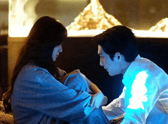 Cảnh n&oacute;ng bị cắt bỏ của Đầu Xu&acirc;n Tươi S&aacute;ng g&acirc;y x&ocirc;n xao MXH: Xem rồi mới hiểu kh&ocirc;ng cắt đố qua kiểm duyệt- Ảnh 2.