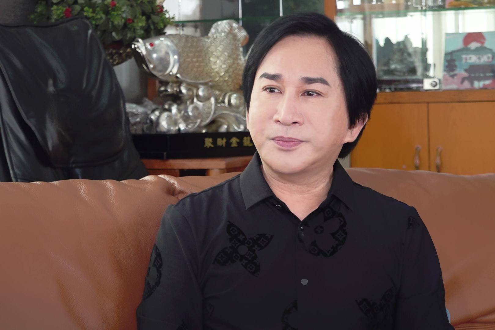 NSƯT Kim Tử Long l&ecirc;n tiếng: "T&ocirc;i kh&ocirc;ng c&oacute; &yacute; n&oacute;i g&igrave; về gia đ&igrave;nh cố NSƯT Vũ Linh" - Ảnh 1.