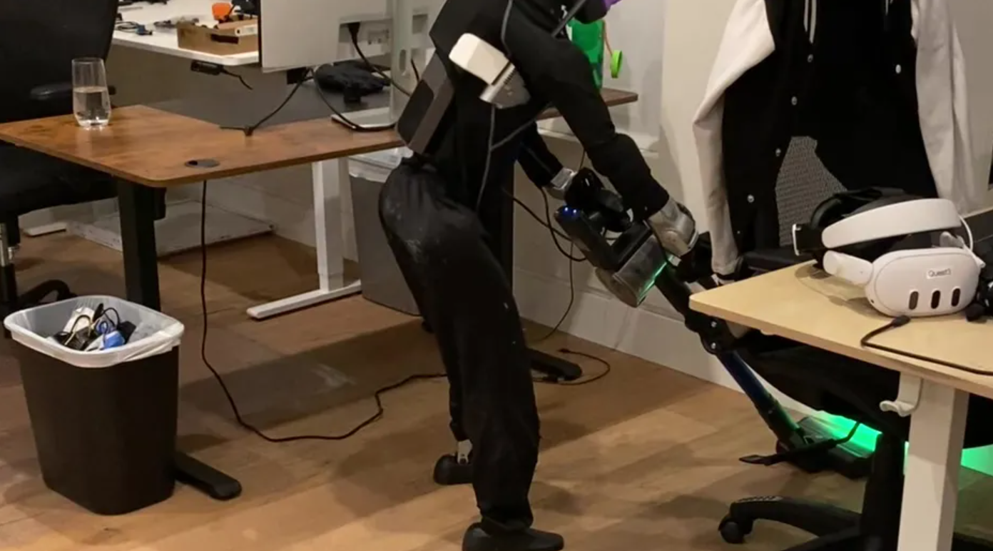 Robot dọn nhà hình người giá 30 USD / giờ đang gây sốt tại San Francisco - Ảnh 2. Robot dọn nhà hình người giá 30 USD / giờ đang gây sốt tại San Francisco - Ảnh 2.