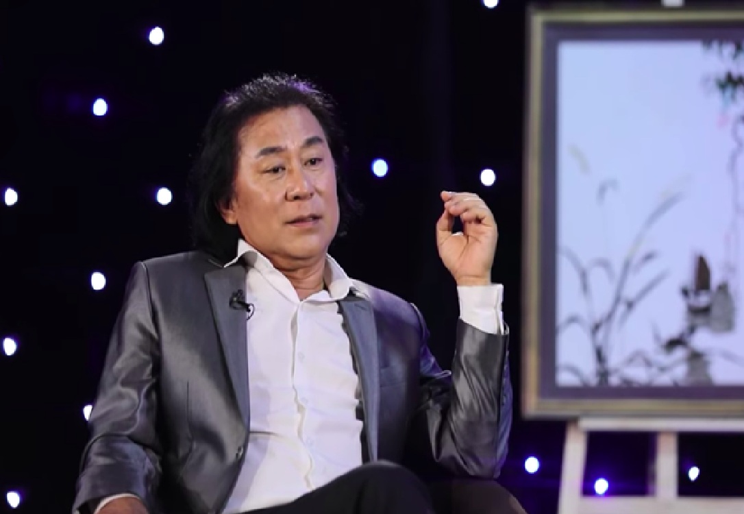 "Kh&ocirc;ng thể n&agrave;o đem bằng thạc sĩ, tiến sĩ ra để bắt kh&aacute;n giả trả tiền cao hơn cho m&igrave;nh" - Ảnh 1.