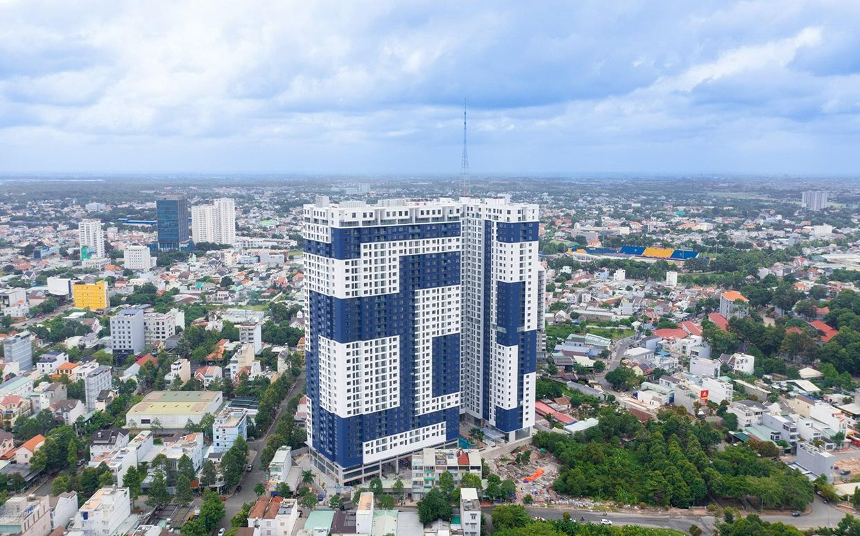 &Iacute;t ai biết ngo&agrave;i Quốc Cường Gia Lai, Cường Đ&ocirc; La c&ograve;n l&agrave; &ocirc;ng chủ một c&ocirc;ng ty bất động sản đang mở rộng h&agrave;ng ngh&igrave;n sản phẩm, từng c&oacute; kh&aacute;ch mua nh&agrave; chỉ v&igrave; t&ograve; m&ograve; &ldquo;Cường c&oacute; l&agrave;m được kh&ocirc;ng?&rdquo; - Ảnh 2.