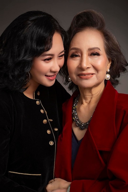 Con g&aacute;i NSƯT Vũ Dậu đăng ảnh hiếm, c&oacute; cả người anh trai ruột nổi tiếng đ&atilde; mất - Ảnh 2.