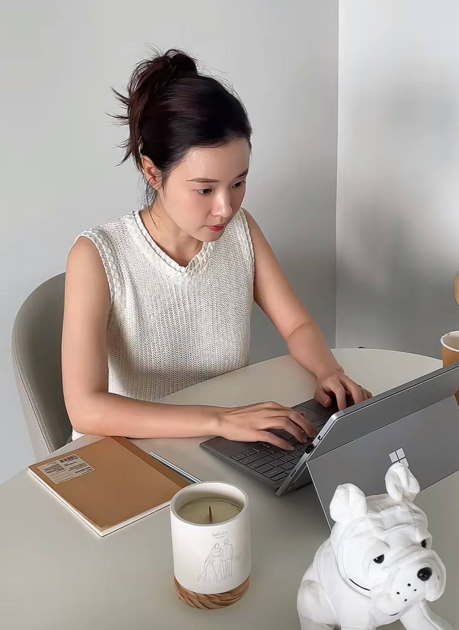 Căn nh&agrave; t&acirc;n h&ocirc;n của Midu v&agrave; chồng thiếu gia sang trọng hiện đại - Ảnh 8.