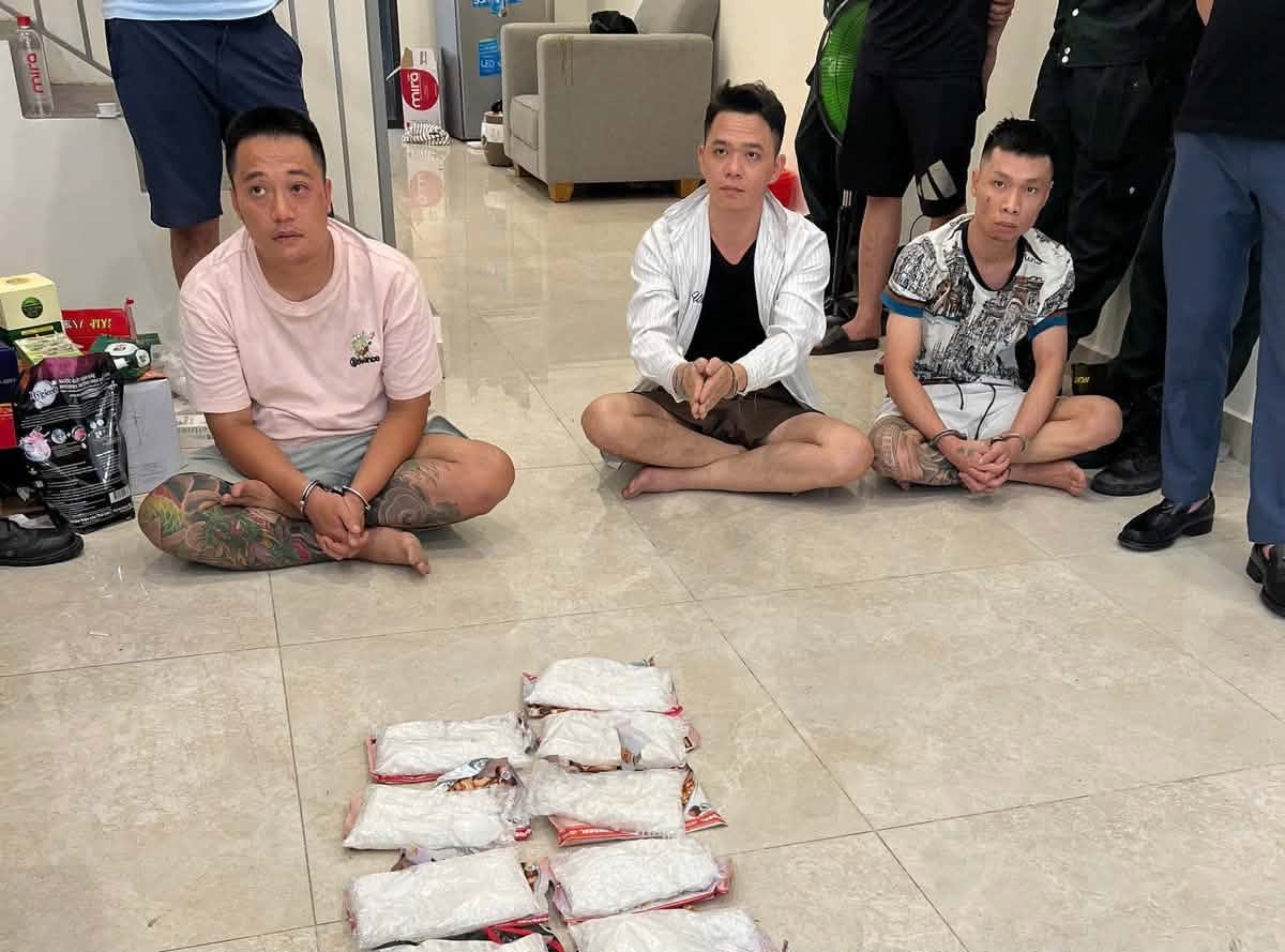 Bắt giữ 740 người trong đường dây ma túy , vai trò của giang hồ mạng Sáng Con - Ảnh 2. Bắt giữ 740 người trong đường dây ma túy , vai trò của giang hồ mạng Sáng Con - Ảnh 2.