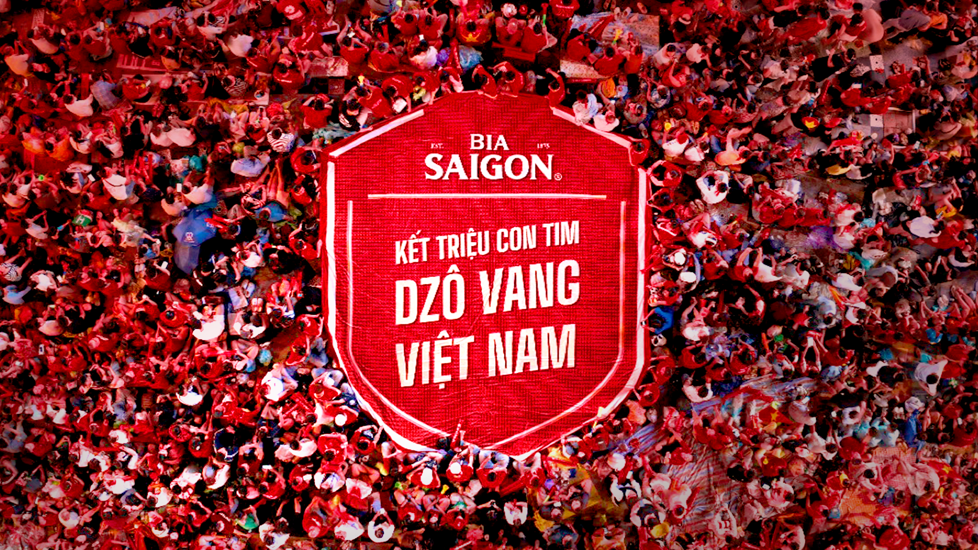 &rlm;Bia Saigon kết vạn lời cổ vũ th&agrave;nh kỷ lục TIFO Việt Nam&rlm; - Ảnh 3.