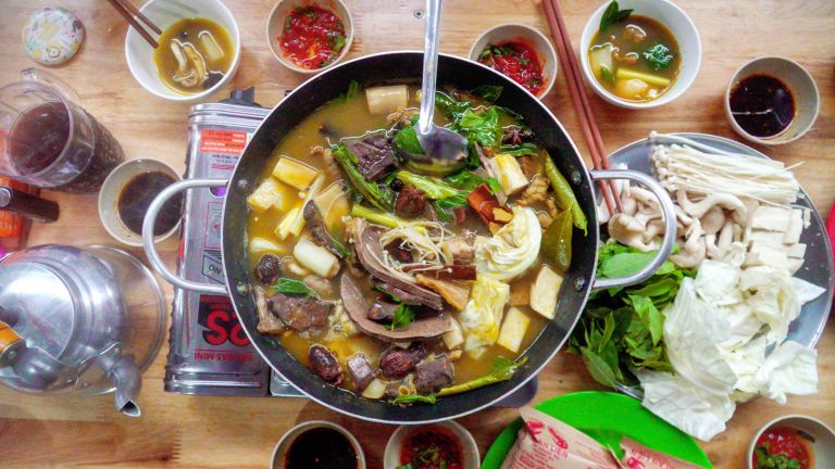 Đặc sản khiến nhiều người Việt còn chần chừ, khách Tây ăn một lần rồi về nhà lại thấy thèm - Ảnh 2.