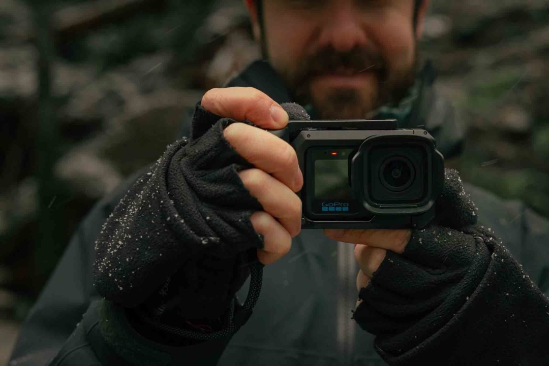 GoPro Từng 11 tỷ USD giờ bán mình giá bèo cho Starman Optical , điều gì đã xảy ra? - Ảnh 1. GoPro Từng 11 tỷ USD giờ bán mình giá bèo cho Starman Optical , điều gì đã xảy ra? - Ảnh 1.