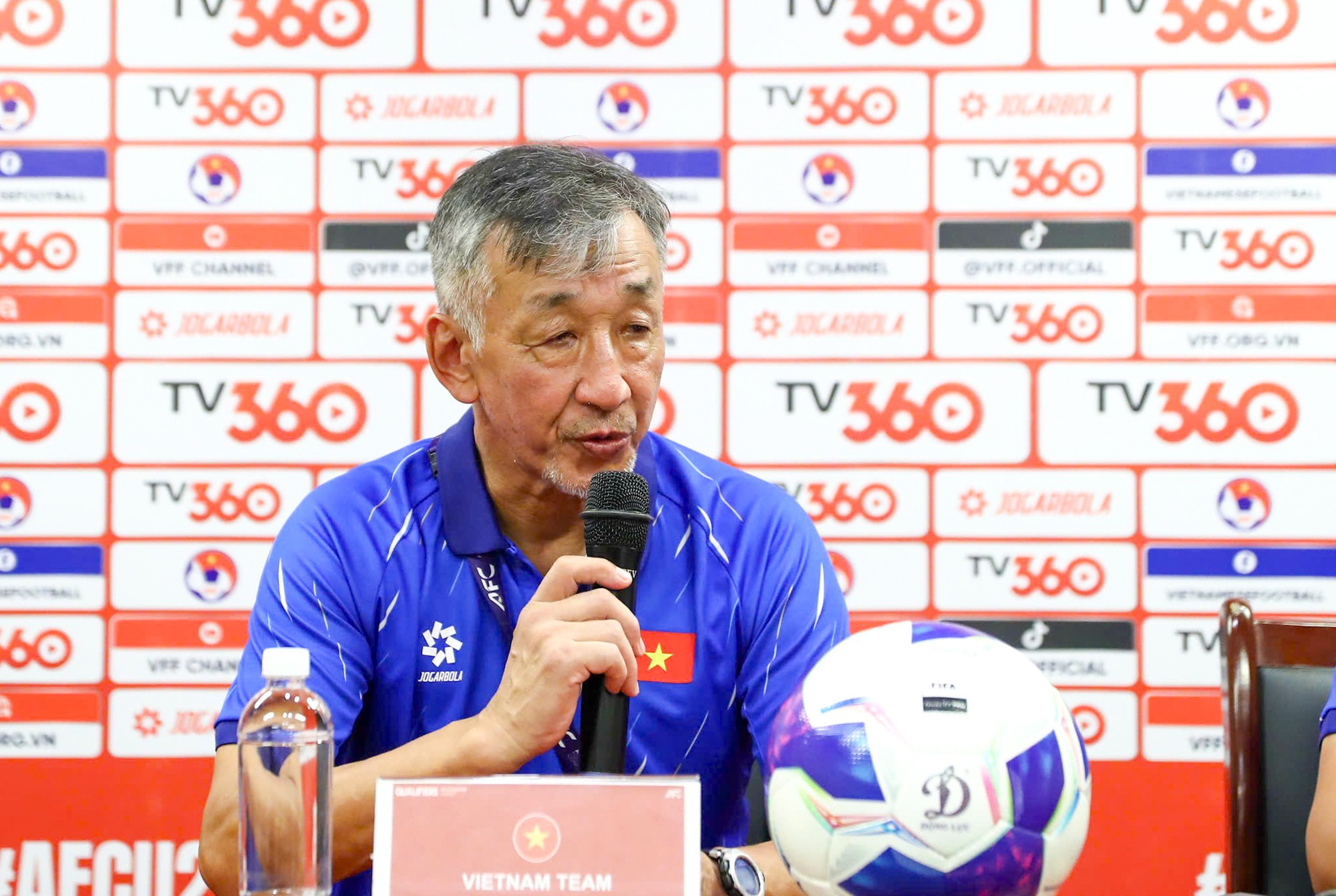 U20 Việt Nam xuống hạng, chiến lược gia người Nhật Bản rời ghế HLV trưởng? - Ảnh 1. U20 Việt Nam xuống hạng, chiến lược gia người Nhật Bản rời ghế HLV trưởng? - Ảnh 1.