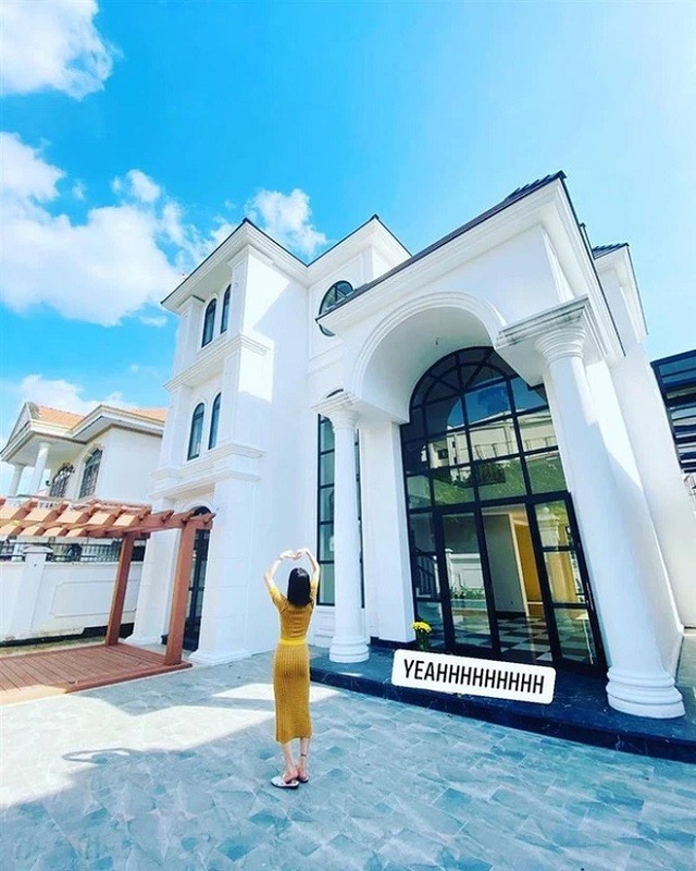 Lệ Quy&ecirc;n g&acirc;y sốt với show thu nửa tỷ v&agrave; cuộc sống xa hoa tại TP . HCM , H&agrave; Nội - Ảnh 5.
