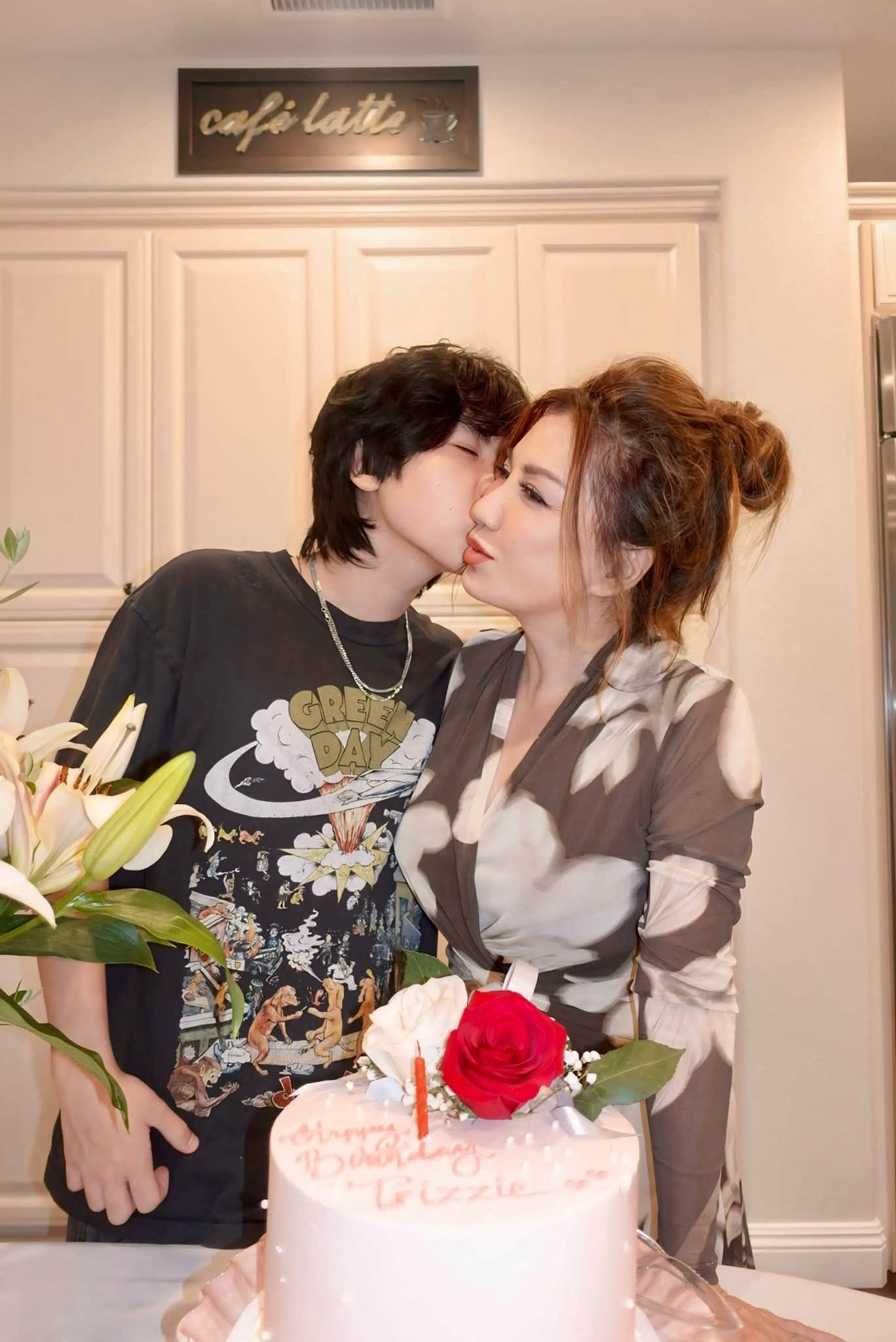 Vợ cũ Bằng Kiều: "Xin phép kết thúc ở đây" - Ảnh 2. Vợ cũ Bằng Kiều: "Xin phép kết thúc ở đây" - Ảnh 2.