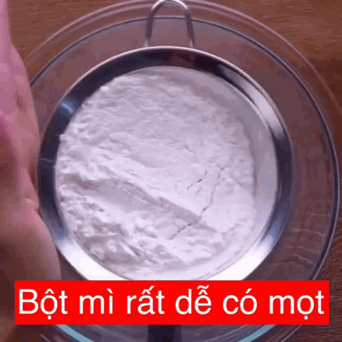 Thấy s&acirc;u mọt trong bột m&igrave; cần l&agrave;m g&igrave; để bảo quản an to&agrave;n thực phẩm? - Ảnh 1.