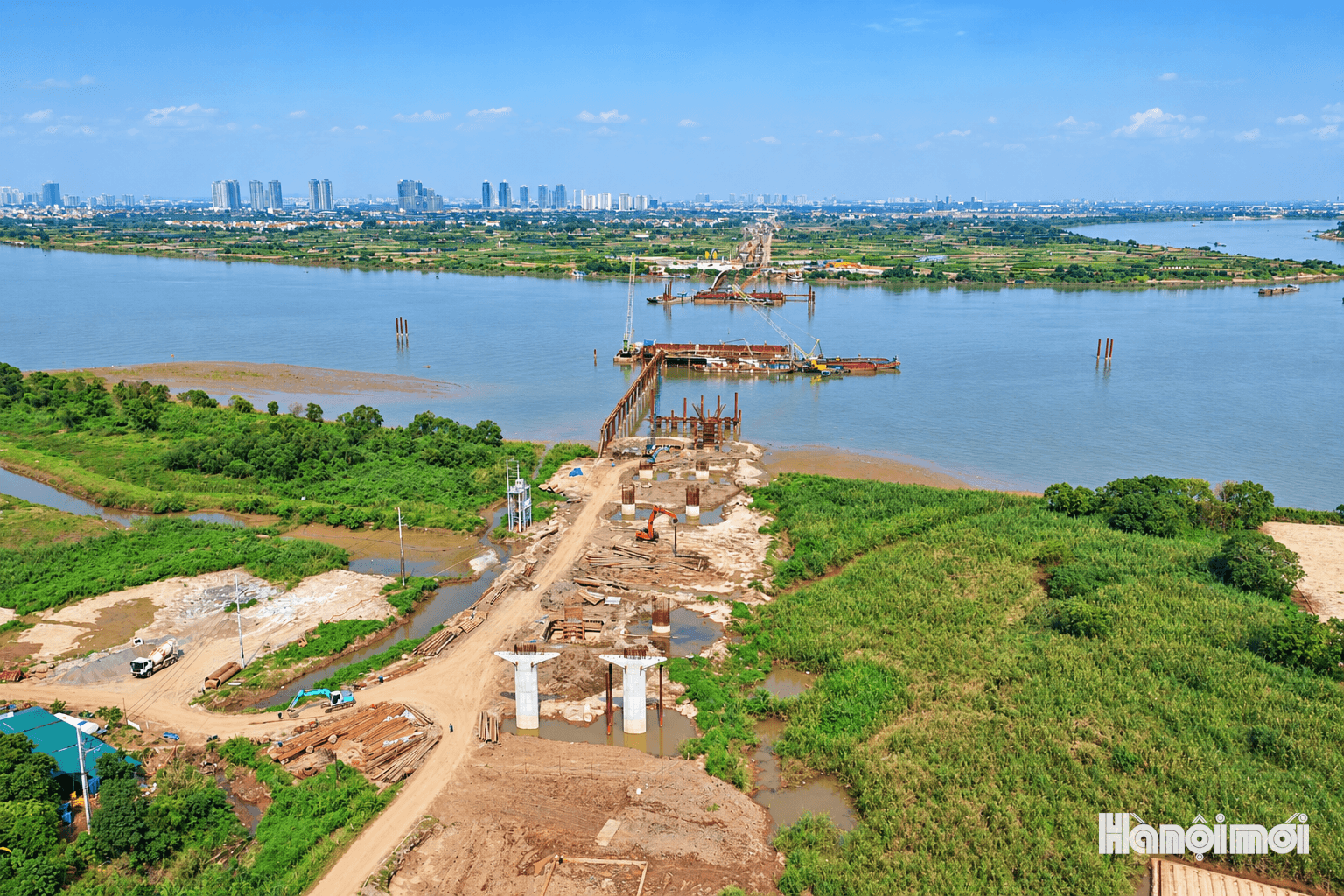 Cầu Ngọc Hồi thi c&ocirc;ng Rầm rộ hướng đến ho&agrave;n th&agrave;nh trước APEC 2027 - Ảnh 16.