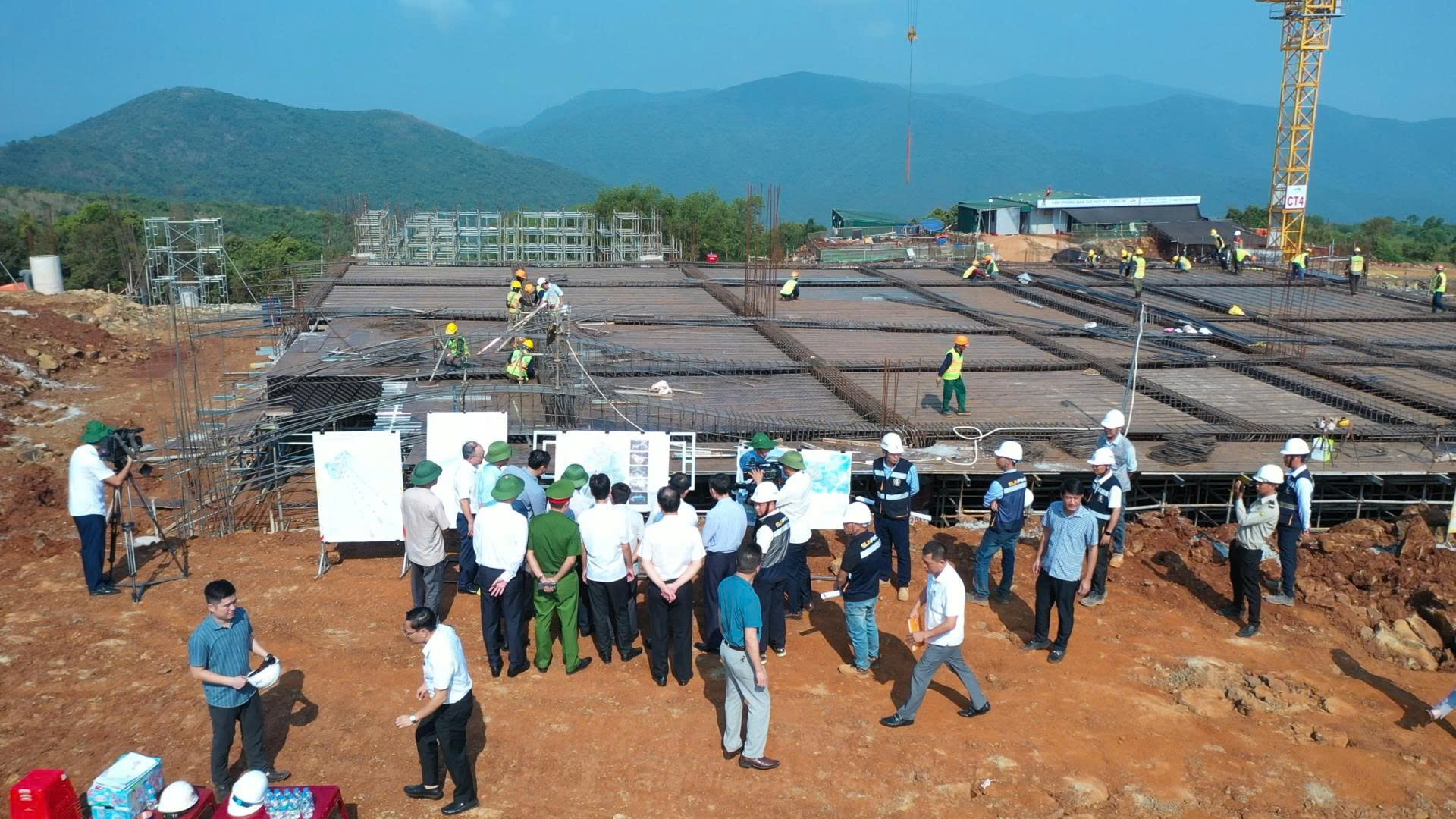 Việt Nam đang xây công trình top đầu thế giới thuộc dự án 35.000 tỷ đồng, có vượt kỷ lục của Trung Quốc? - Ảnh 3.