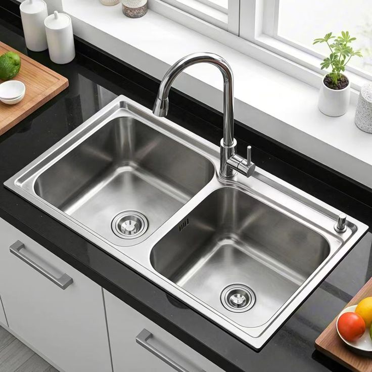 Bồn rửa đôi từng là tiêu chuẩn, vì sao nhiều gia đình làm bếp mới lại bỏ? - Ảnh 2. Bồn rửa đôi từng là tiêu chuẩn, vì sao nhiều gia đình làm bếp mới lại bỏ? - Ảnh 2.