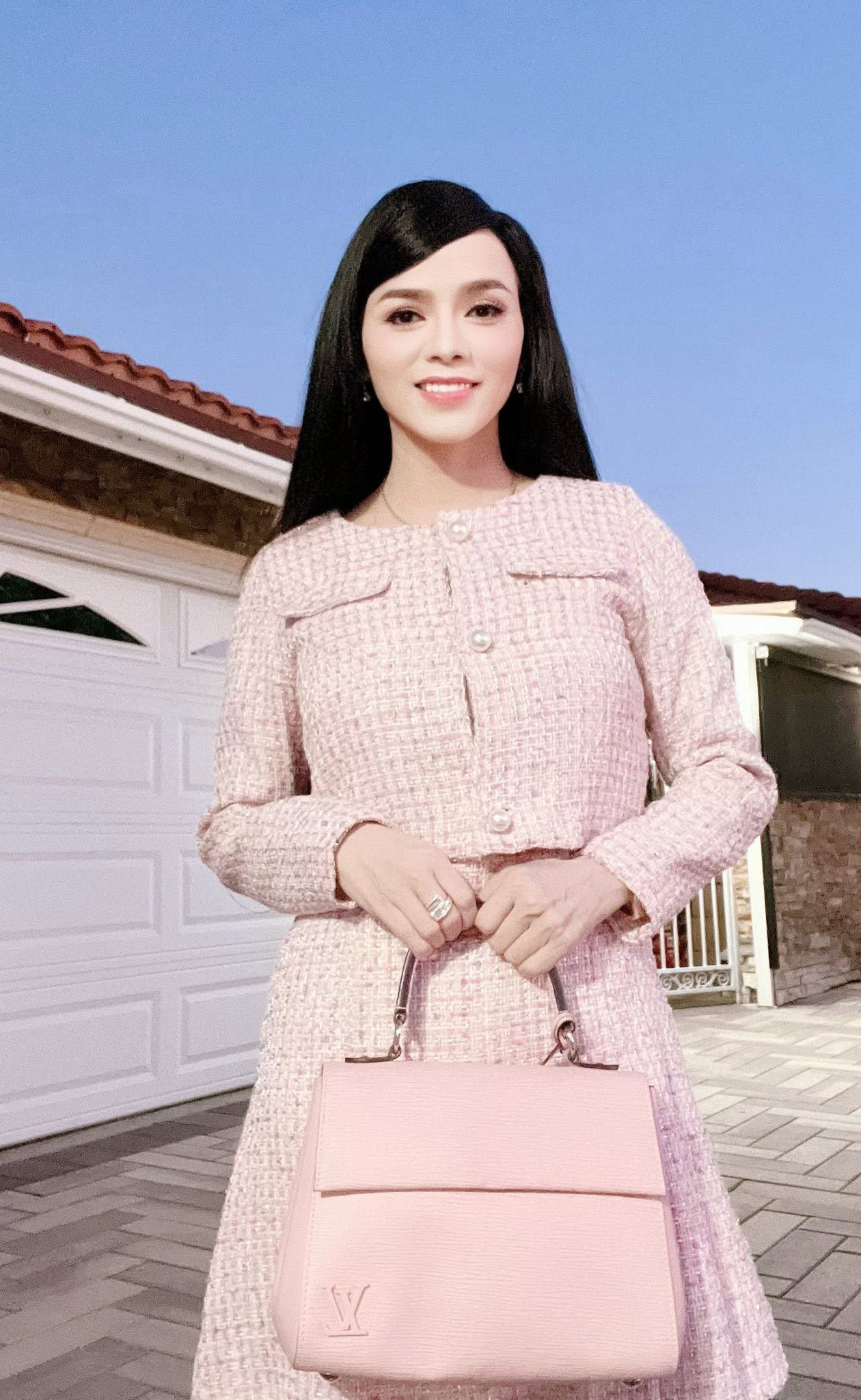 Nữ ca sĩ 45 tuổi chưa chồng: "T&ocirc;i n&oacute;i chuyện n&agrave;y ra để ai đến với t&ocirc;i th&igrave; kh&ocirc;ng lặp lại" - Ảnh 2.