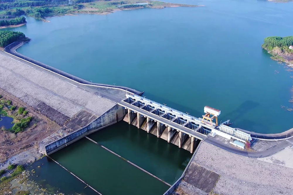 Việt Nam c&oacute; "t&uacute;i nước khổng lồ" giữa Nam Bộ rộng 32.000ha, chứa 2,7 tỷ m3 nước: &Ocirc;m trọn 74 h&ograve;n đảo lớn nhỏ, l&agrave;m nhiệm vụ đặc biệt suốt gần 40 năm - Ảnh 3.