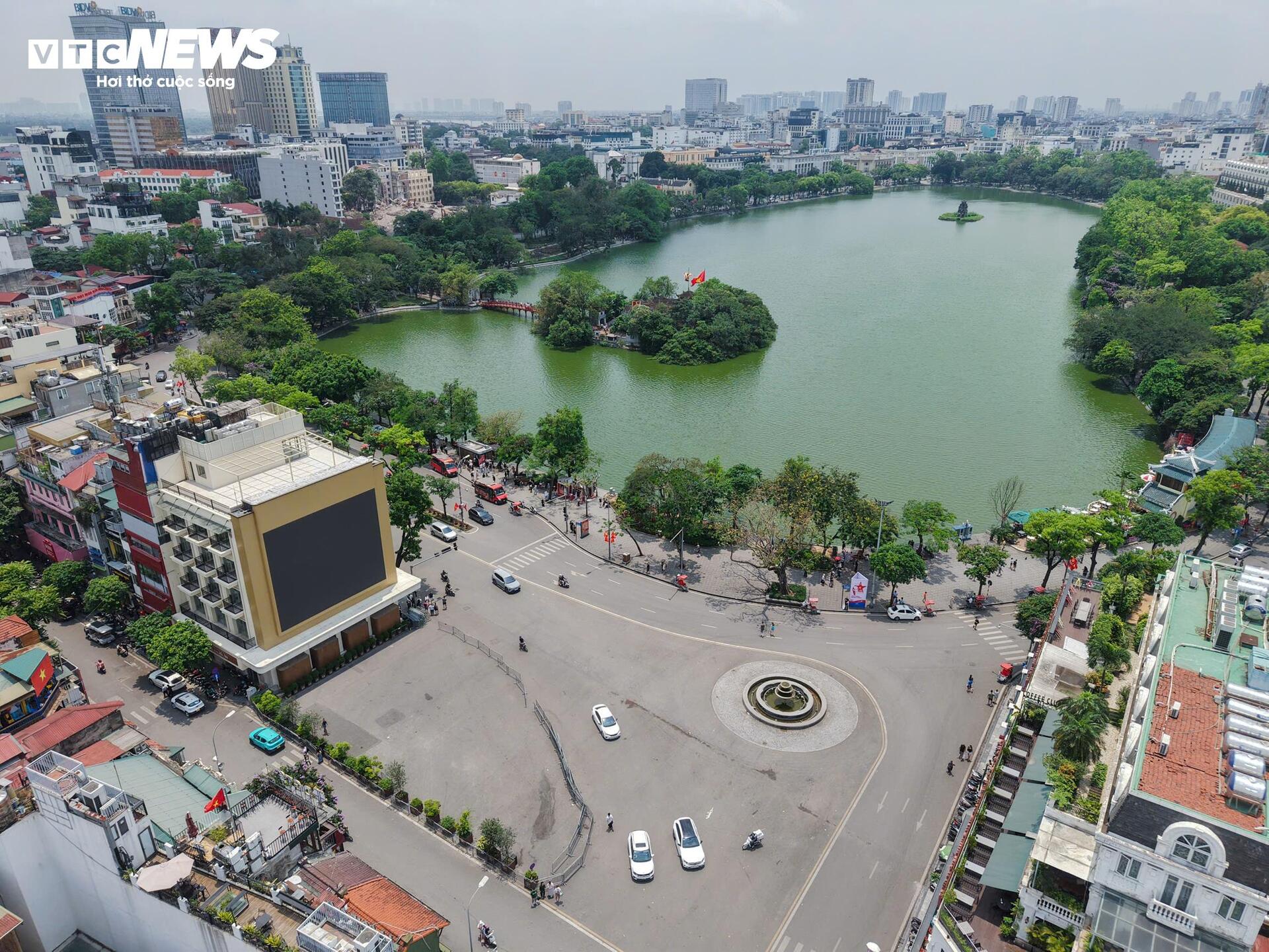 Nghi&ecirc;n cứu chỉnh trang gần 66 ha quanh hồ Ho&agrave;n Kiếm: Kết nối văn h&oacute;a v&agrave; lịch sử - Ảnh 1.