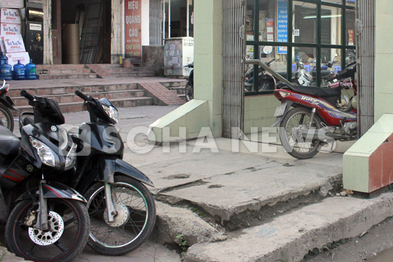 hoang-tan-buon-tham-ham-duong-bo-tai-ha-noi