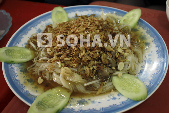 la-mieng-nhieu-phong-cach-voi-mon-pho