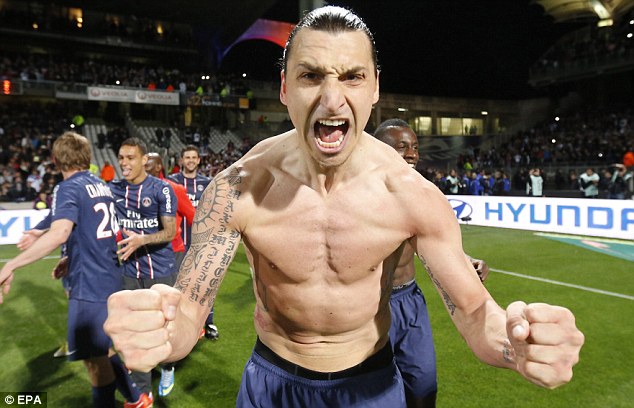 Ibrahimovic chia sẻ sự nghiệp đầy bạo lực trong tự truyện