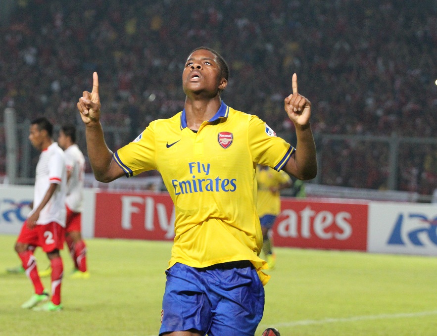 
	Tiền đạo Chuba Akpom