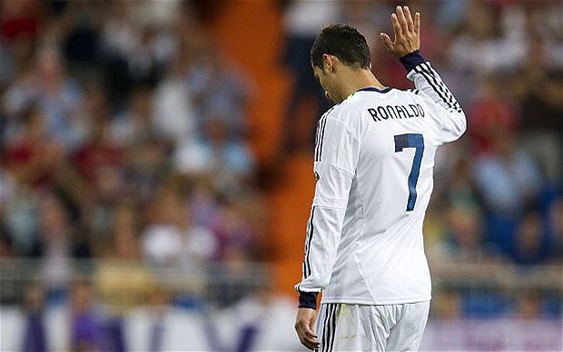 
	Cris Ronaldo muốn rời Real