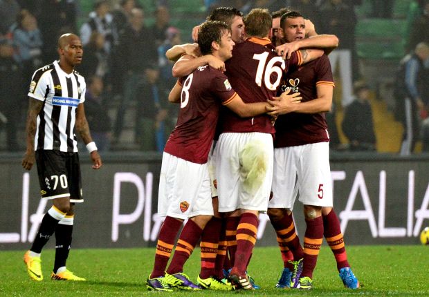  	Roma đang thăng hoa và có 9 trận thắng liên tiếp tại Serie A