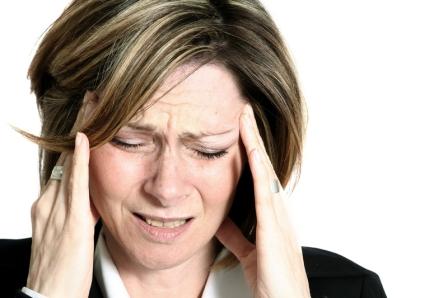 Những nguyên nhân nguy hiểm của chứng đau đầu