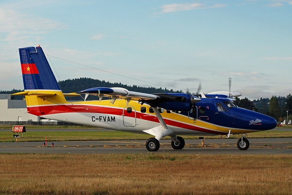 Chiếc thủy phi cơ DHC-6 Twin Otter  400 thứ tư vừa bay tới Victoria