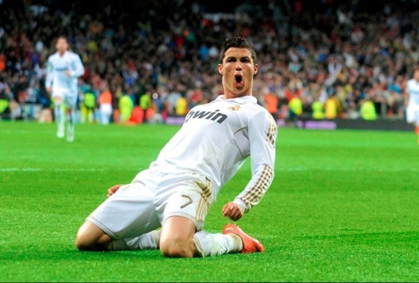 
	Ronaldo lần thứ 2 từ chối gia hạn hợp đồng với Real