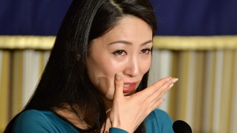 
	Hoa hậu Quốc tế 2012 Ikumi Yoshimatsu tại cuộc họp báo