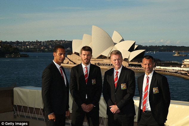 Sao Man United bảnh bao du ngoạn thắng cảnh tại Sydney