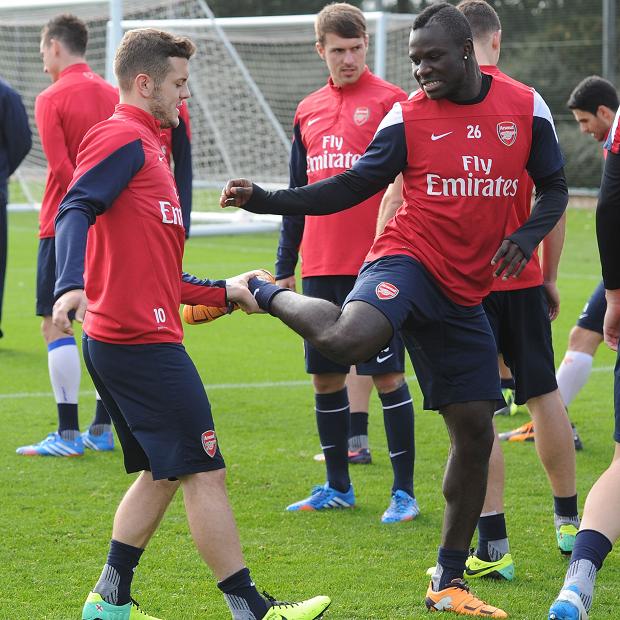  	Emmanuel Frimpong sẽ gặp rắc rối với HLV Wenger về những cáo buộc bóng gió này