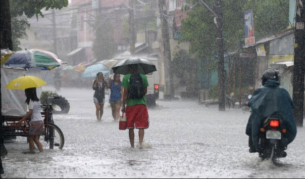 Trước đó, siêu báo Utor đã gây mưa lớn và ngập lụt nhiều đường phố ở thủ đô Manila, Philippines.