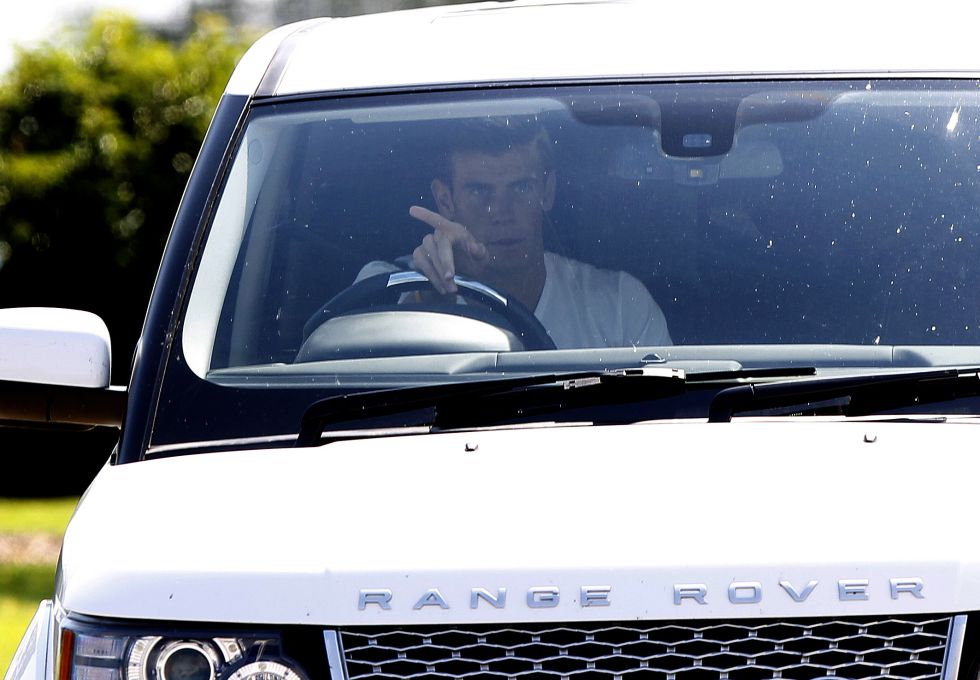 
	Bale tới tập trung cùng Tottenham