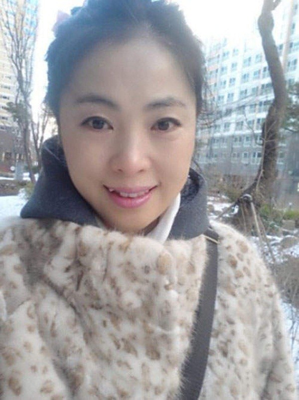 Hàn quốc: Bà mẹ U50 trẻ như con gái 7