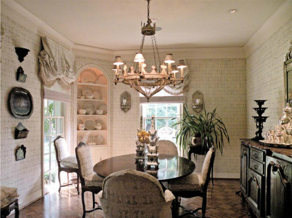 Breakfast room